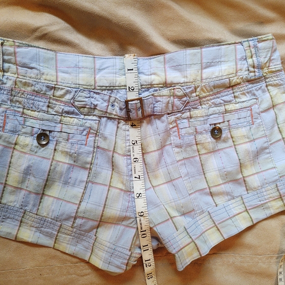 3 pairs Institute Libéral women's shorts. - Picture 7 of 12